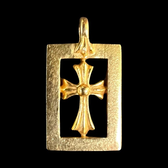 Authentic Chrome Heartsyellow gold 22CaratMade 2004 8 grams